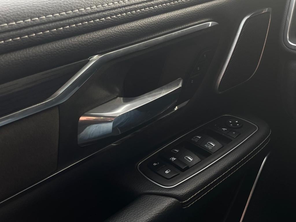 Dodge Ram 1500 5.7 v8 4x4 crew cab night edition alp | wide body | pano | 2