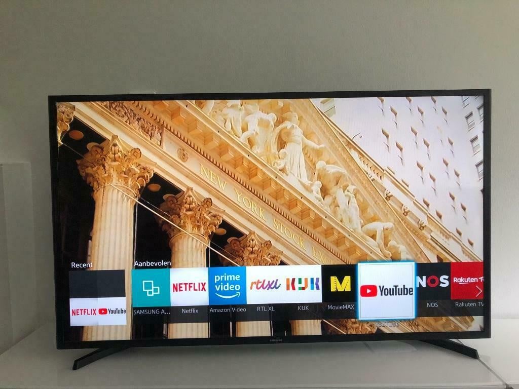 Nette Samsung Smart 32 inch (81cm) Full HD Met WiFi