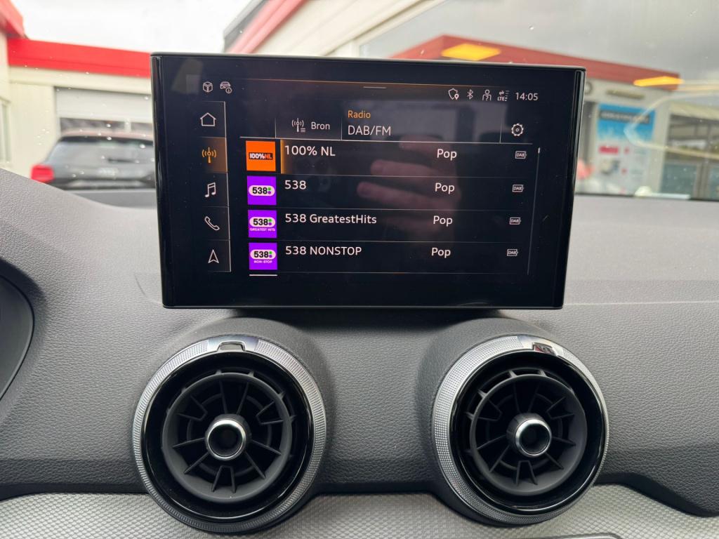 Audi Q2 35 tfsi s edition