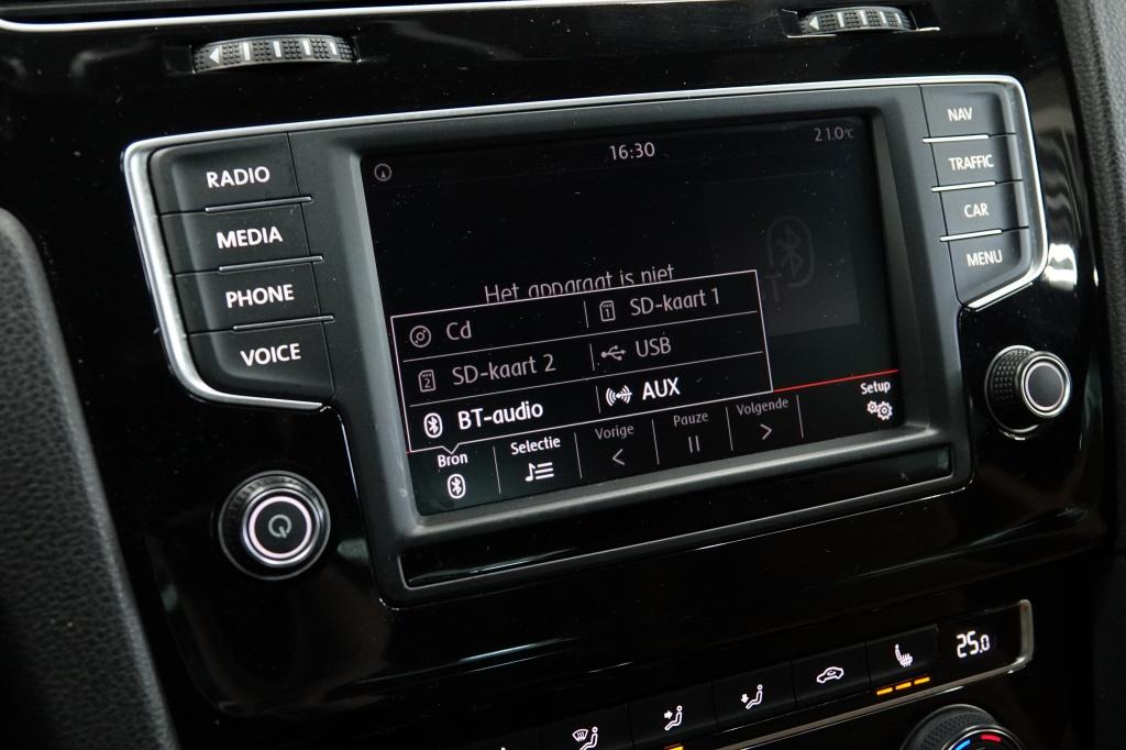 Volkswagen Golf 1.4 tsi | acc | camera | pdc | 19' |
