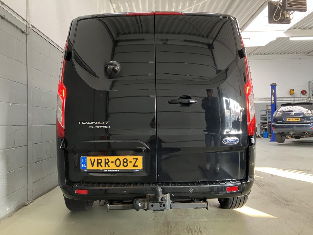 Ford Transit Custom 300 2.0 TDCi L1H1 Limited DC