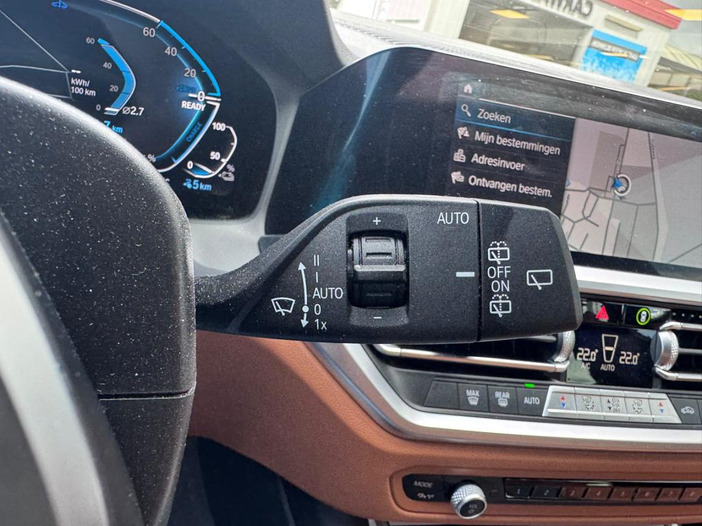 BMW 3-serie touring 320e business edition plus