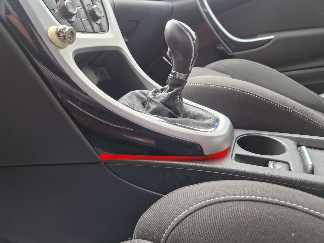 Opel Astra GTC 1.4 Turbo Sport