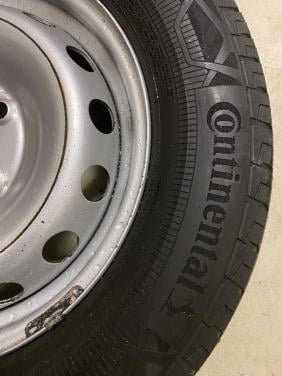Banden met velgen Renault master van jr 2020