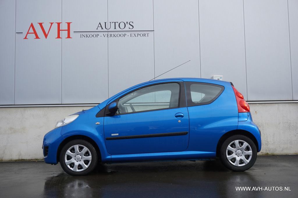 Peugeot 107 1.0-12v millesim 200