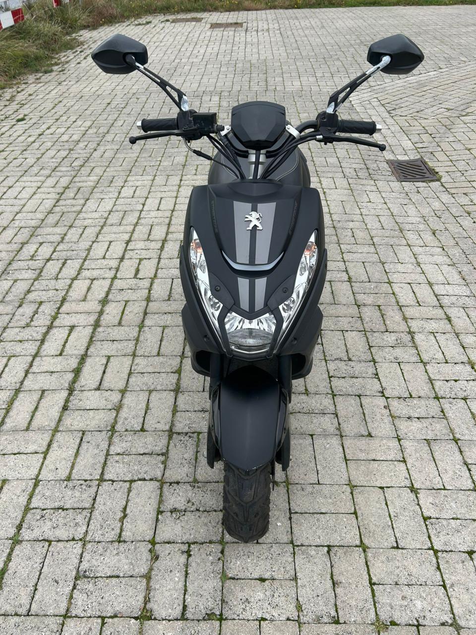 Peugeot Street Zone Brom Scooter BJ 2023 13dKm
