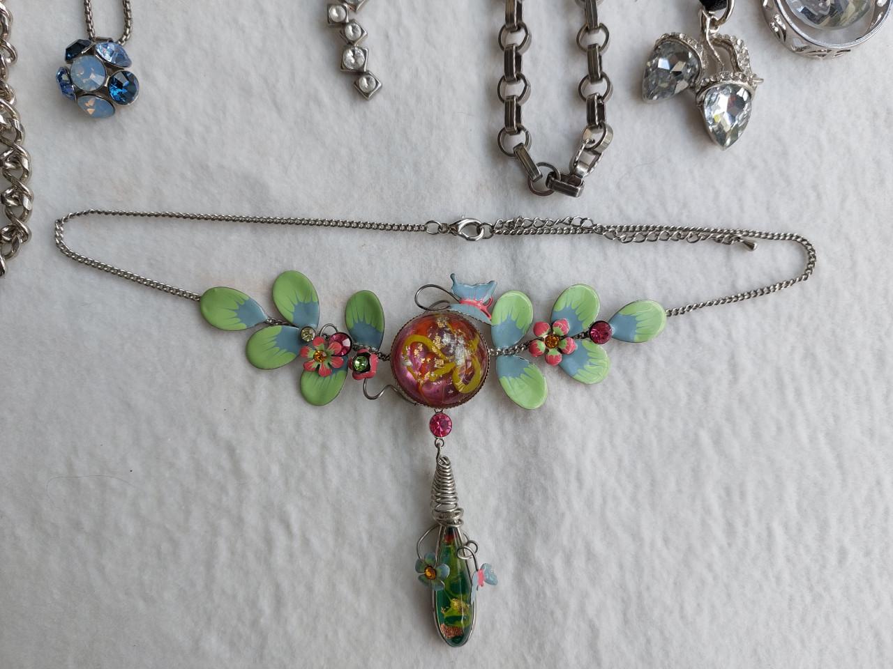 HALS SIERADEN.