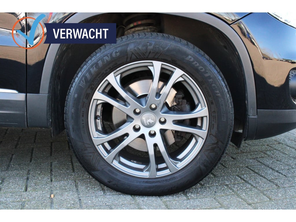 Volkswagen Tiguan 2.0 tsi sport&st.4m