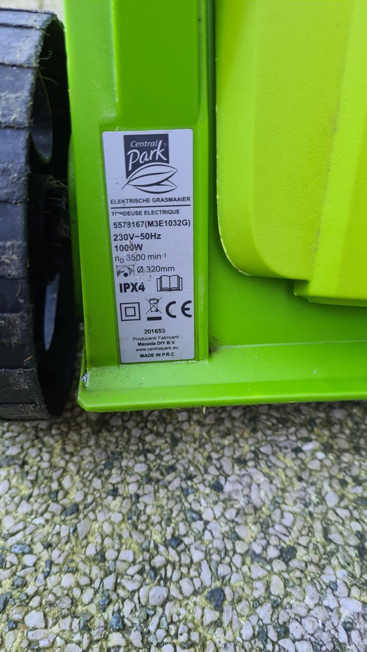 Grasmaaier merk Central Park - 220V-1000W