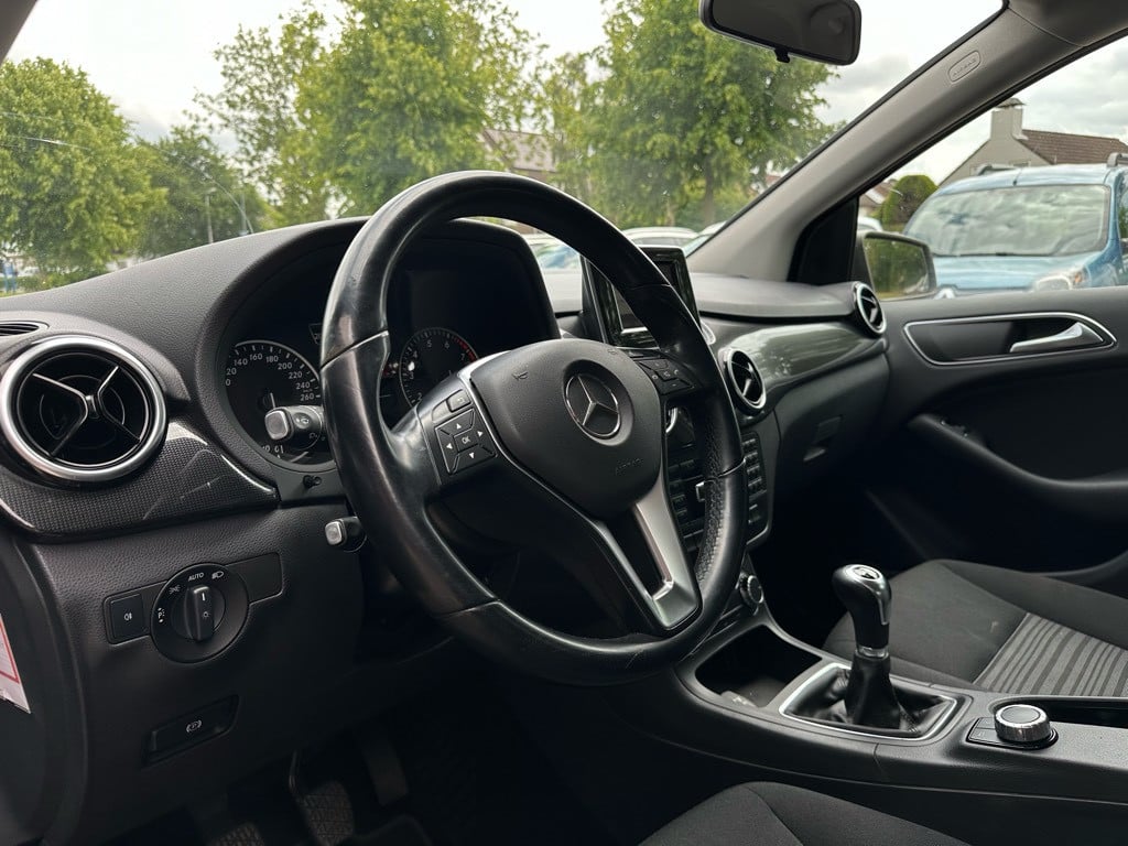 Mercedes-Benz B-Klasse 180 ambition