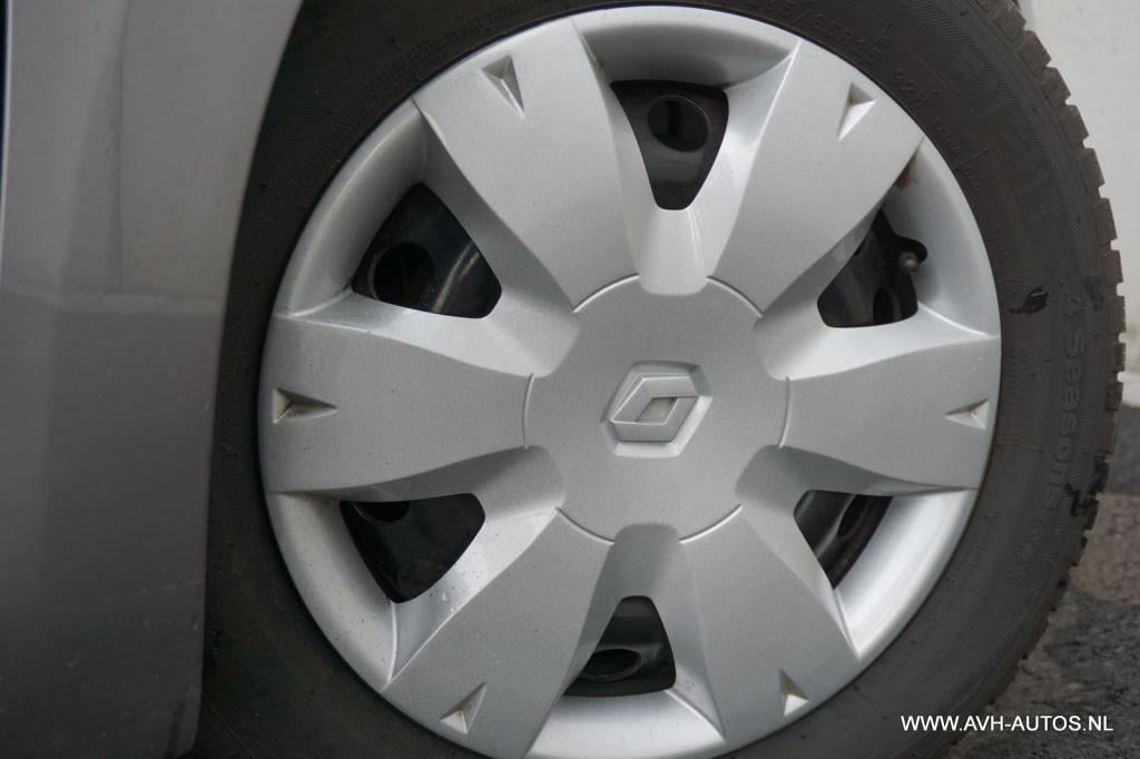 Renault Clio 0.9 tce limited