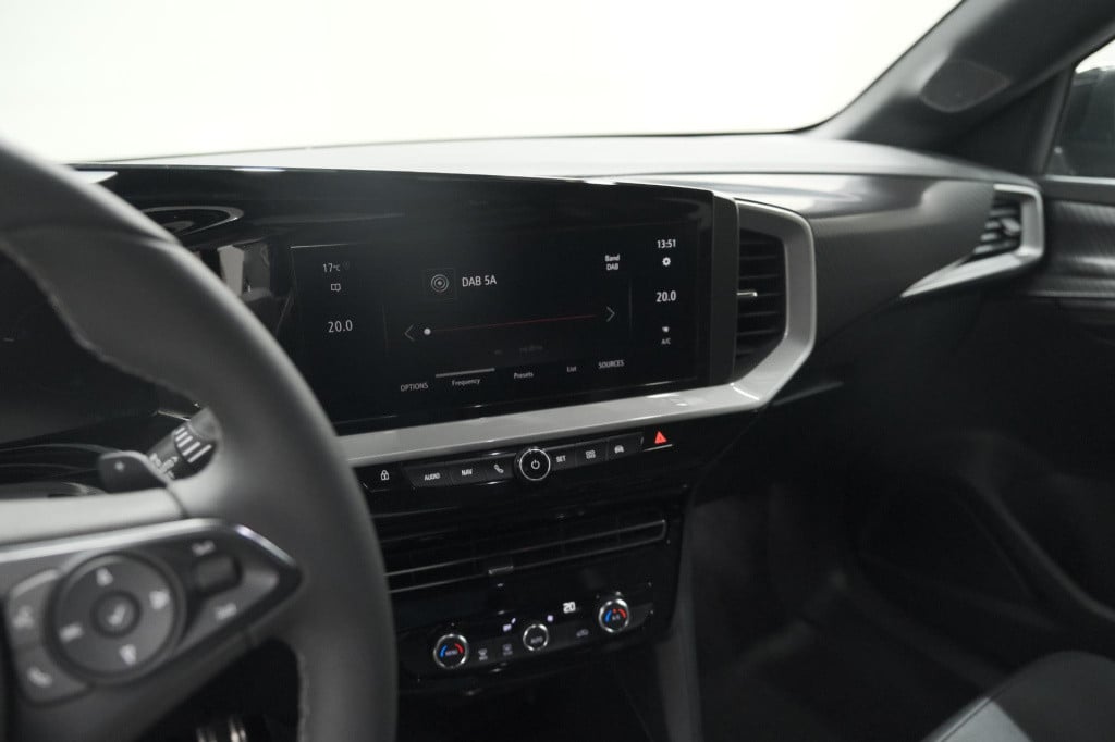 Opel Mokka turbo 130 at ultimate | camera | dodehoekdetectie | massage | ad