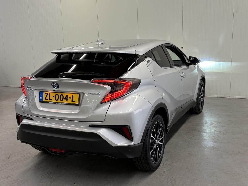 Toyota C-hr 1.8 hybrid executive| camera| jbl| adap.cruise| stoel+ stuur.ve
