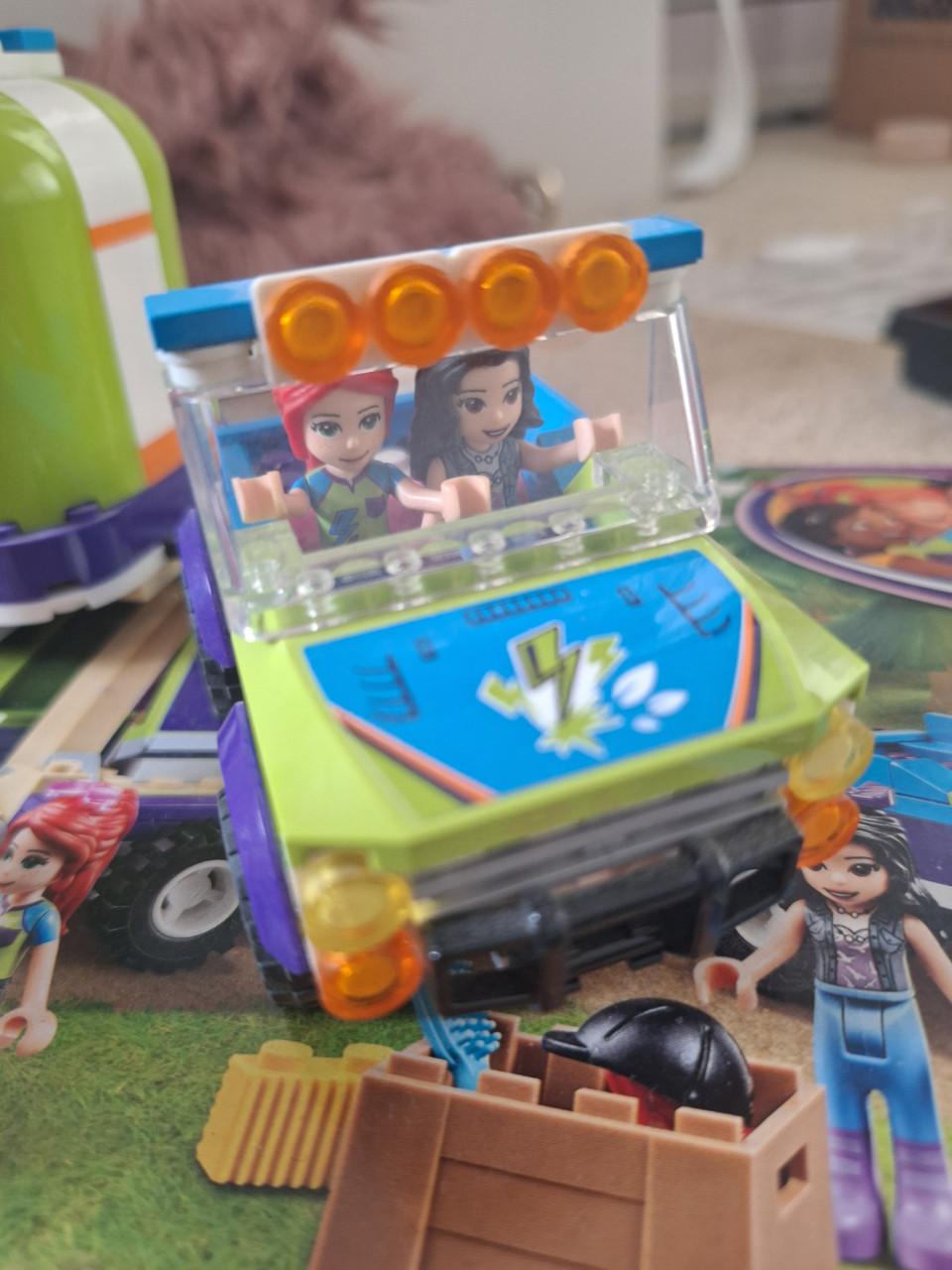 Lego Friends 41371, Mia's Paardentrailer, Leeftijd 6+
