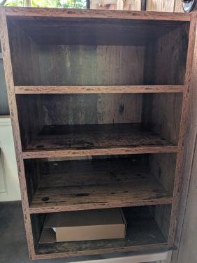 Te koop kastje