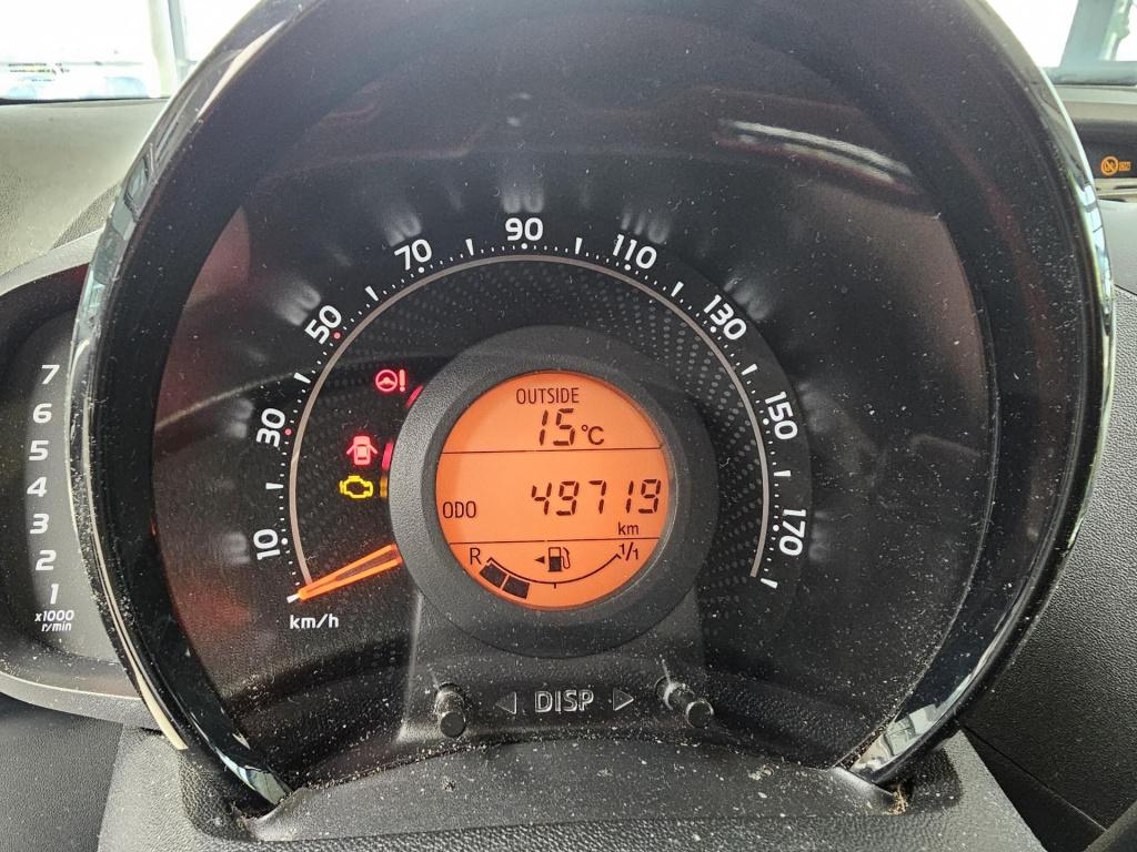 Toyota Aygo 1.0 vvt-i x-play limited