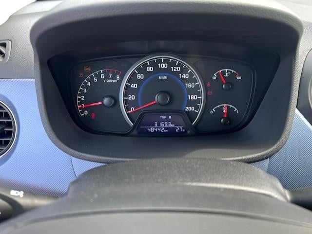 Hyundai I 10 1.0i i-motion comfort plus nieuwe model