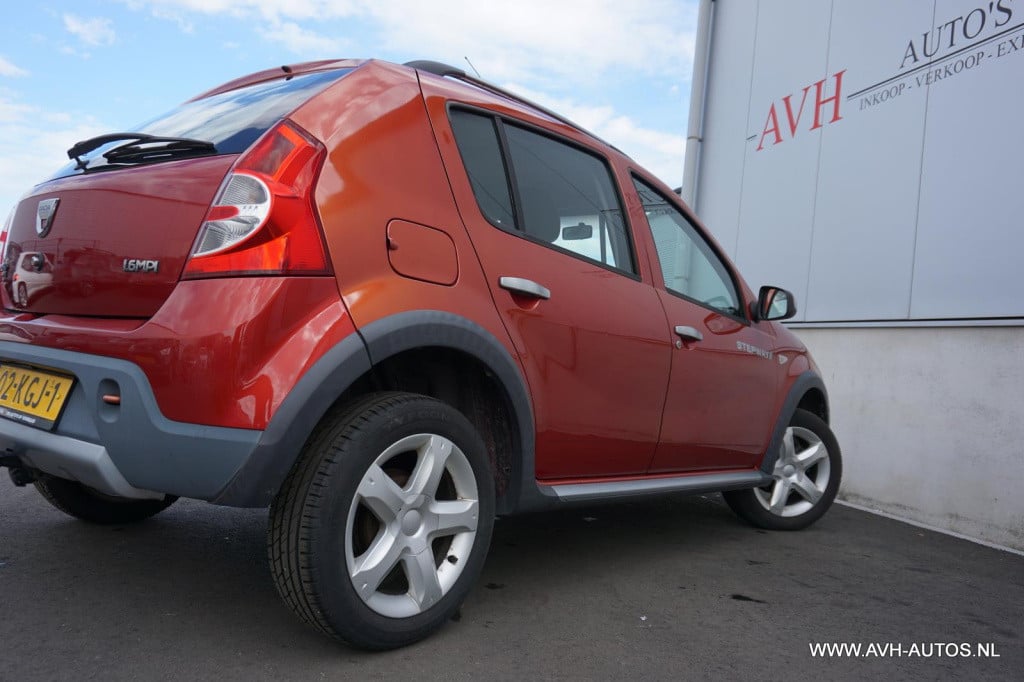 Dacia Sandero Stepway 1.6