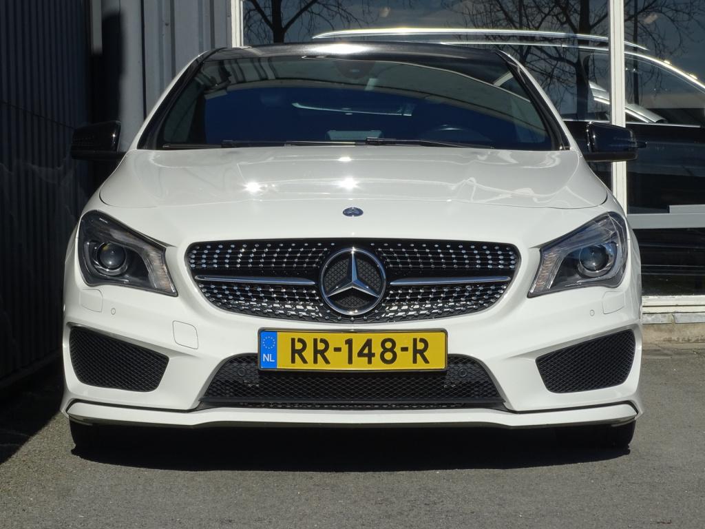 Mercedes-Benz Cla shooting brake 180 orangeart edition amg pakket