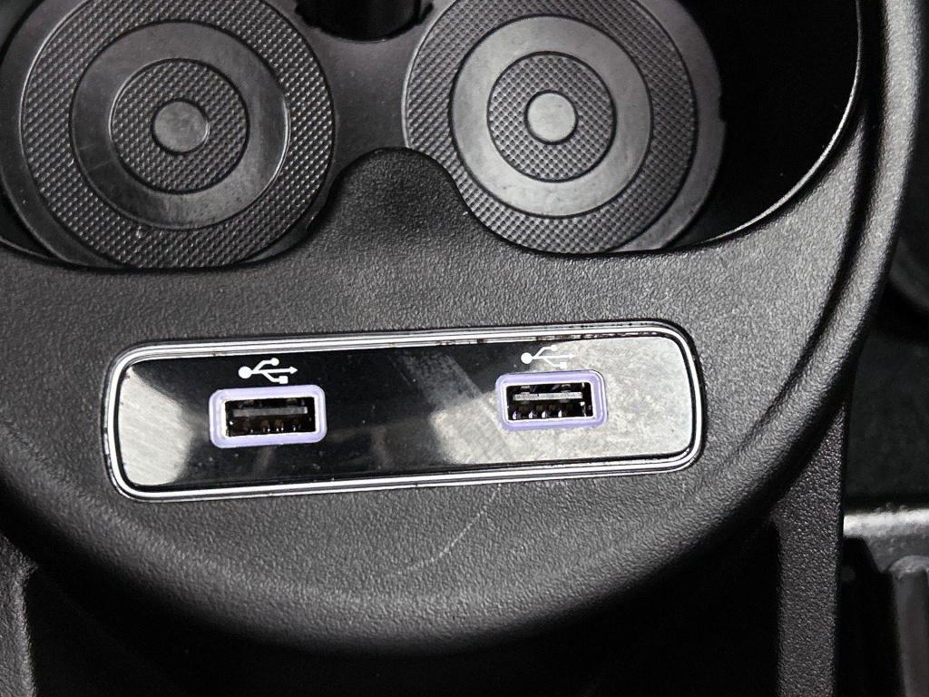 Fiat 500 C 1.0 hybrid lounge | parkeersensoren | apple carplay/android auto