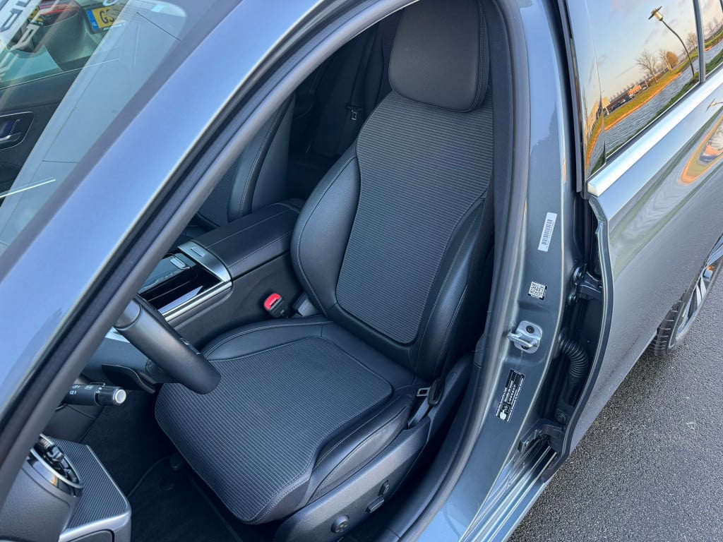 Mercedes-Benz C-Klasse estate 180 business-pakket avanrgarde automaat , weg