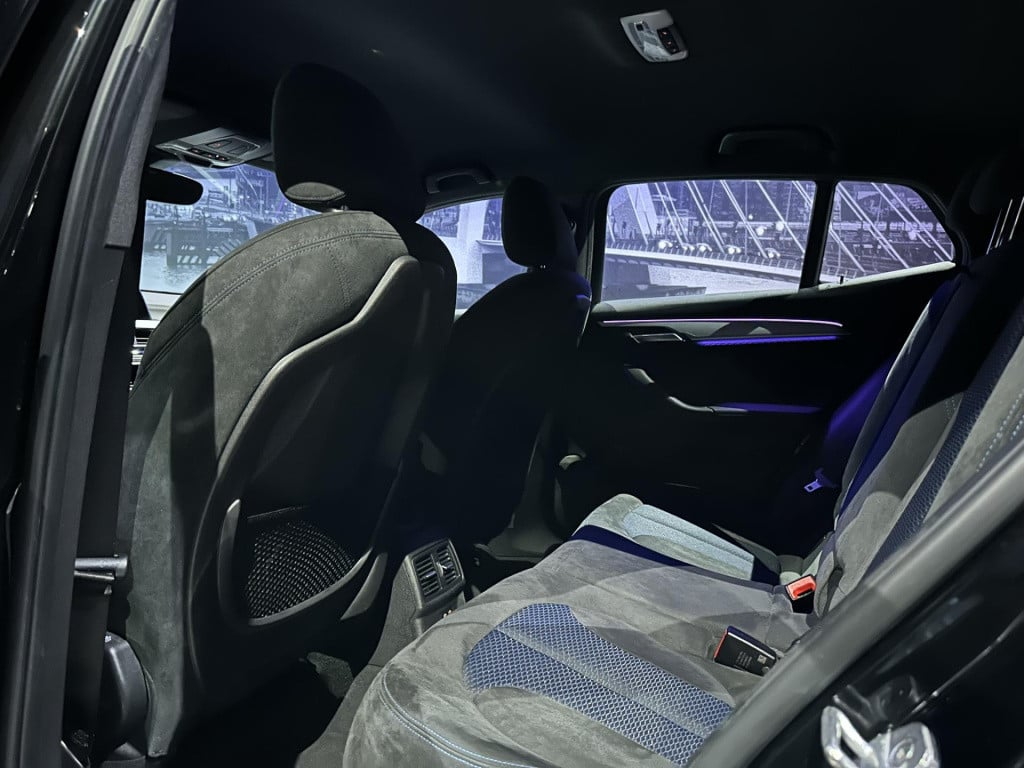 BMW X2 sdrive20i high executive m-pakket *sportstoelen*