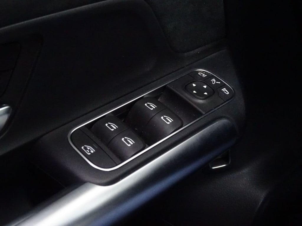 Mercedes-Benz B-Klasse 180 business solution amg business solution | wide s