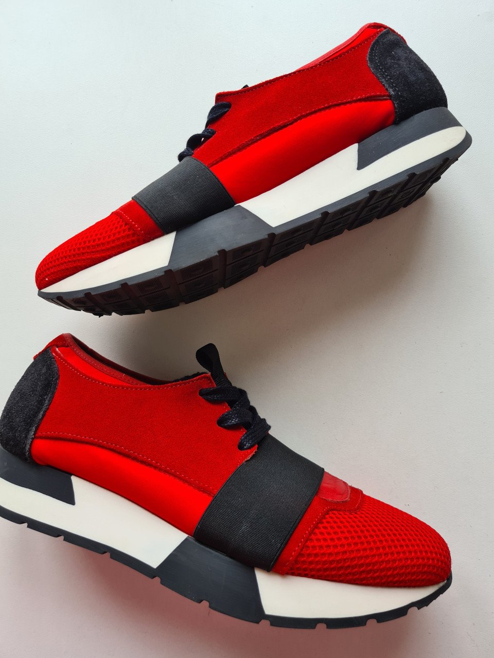 Nieuwe zwart , rode leren sneackers van Verton  Maat 40