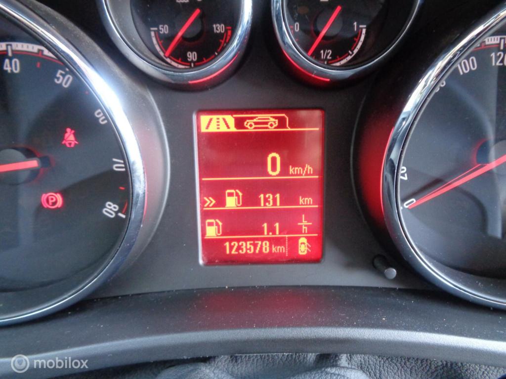 Opel Meriva 1.4 turbo 120pk edition/airco/ecc/pdc/cruise/lm velgen/hoge zit