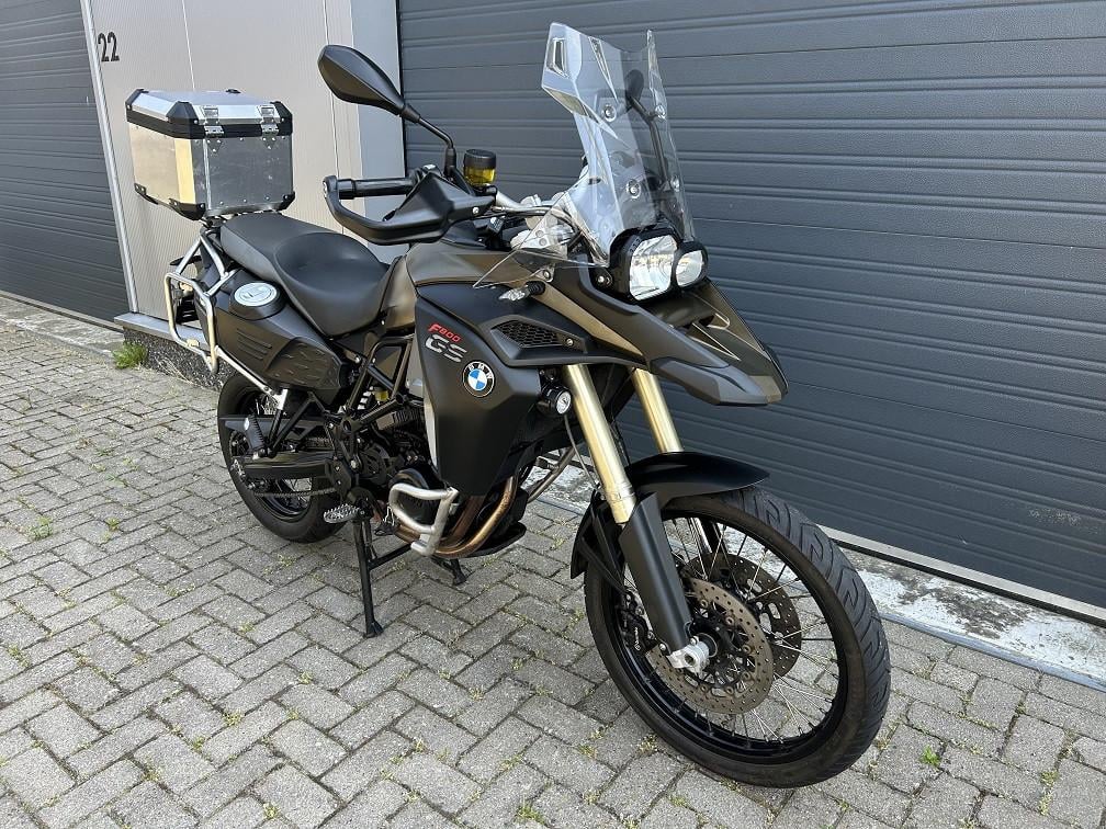 BMW F800GS Adventure uit 2015 met 65 dkm, ABS/rijmodus etc, rijklaar €7250