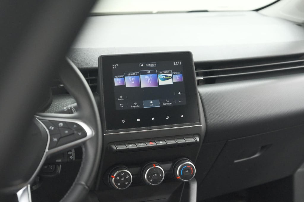Renault Clio tce 90 evolution | apple carplay | cruise control | navigatie