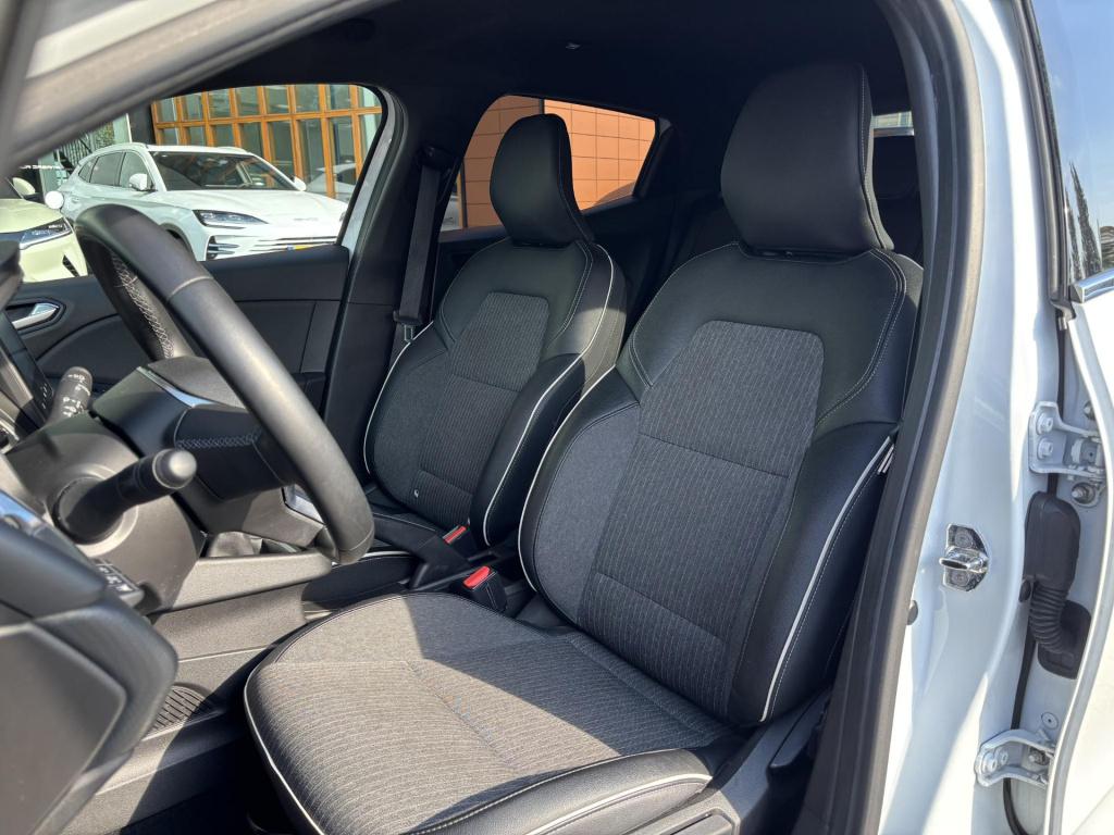 Renault Clio 1.0 tce intens
