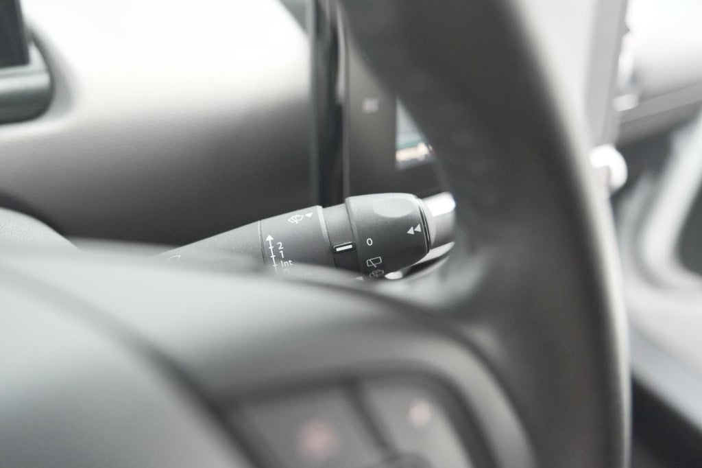 Citroen C4 Cactus puretech 110 shine | camera | panoramadak | apple carplay