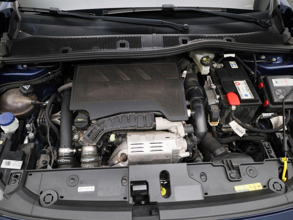 Opel Corsa 1.2 gs line | automaat | parkeer sensoren | navigatie | apple ca