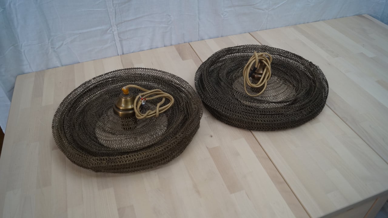 2 draad gevlochten soepele hanglampen messing kleur.