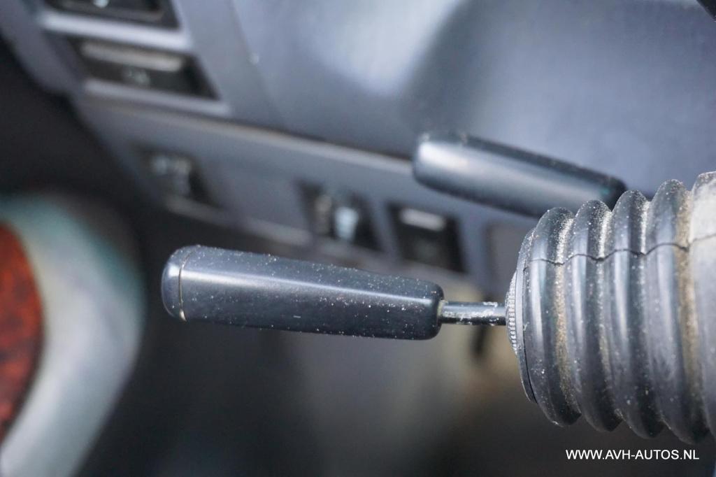 Toyota Land Cruiser landcruiser 90 3.0 d4-d hr blind van