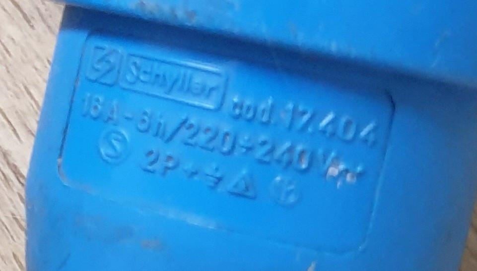 16 mtr. Verlengsnoer caravan 18A 220-240V Schyller