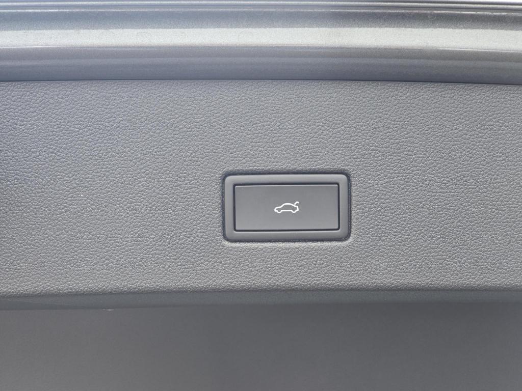 Volkswagen T-roc 1.5 tsi r-line edition virtual cockpit stuur/stoelverwarmi