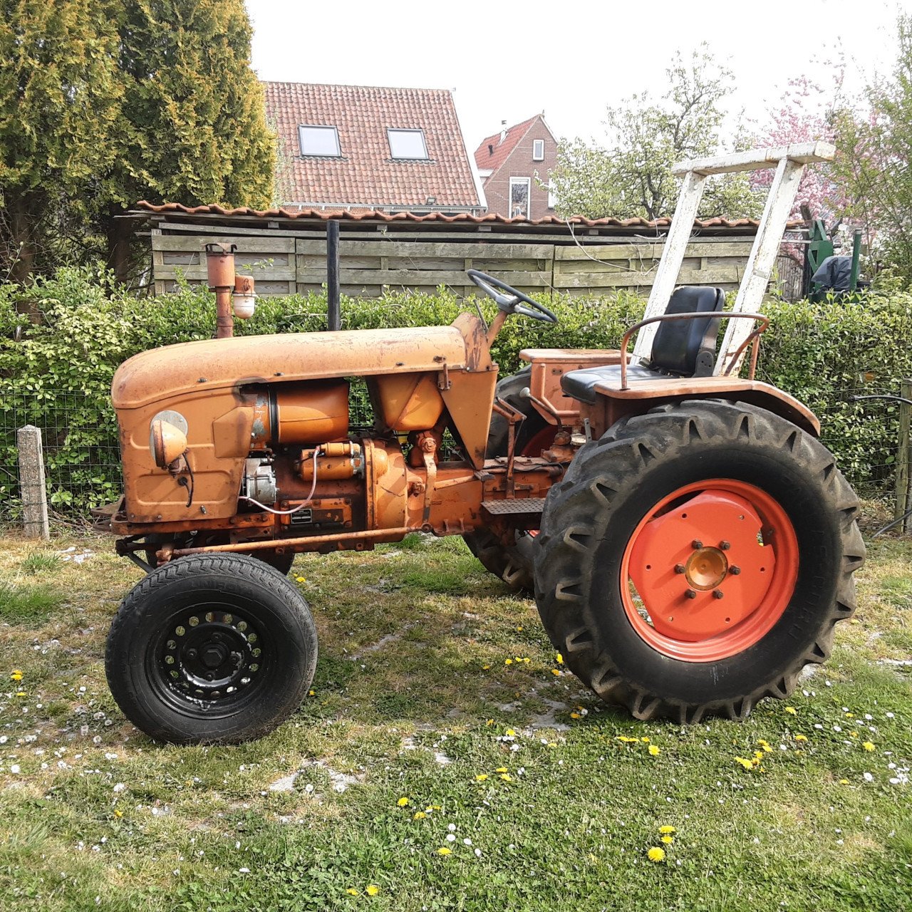 Renault tractor