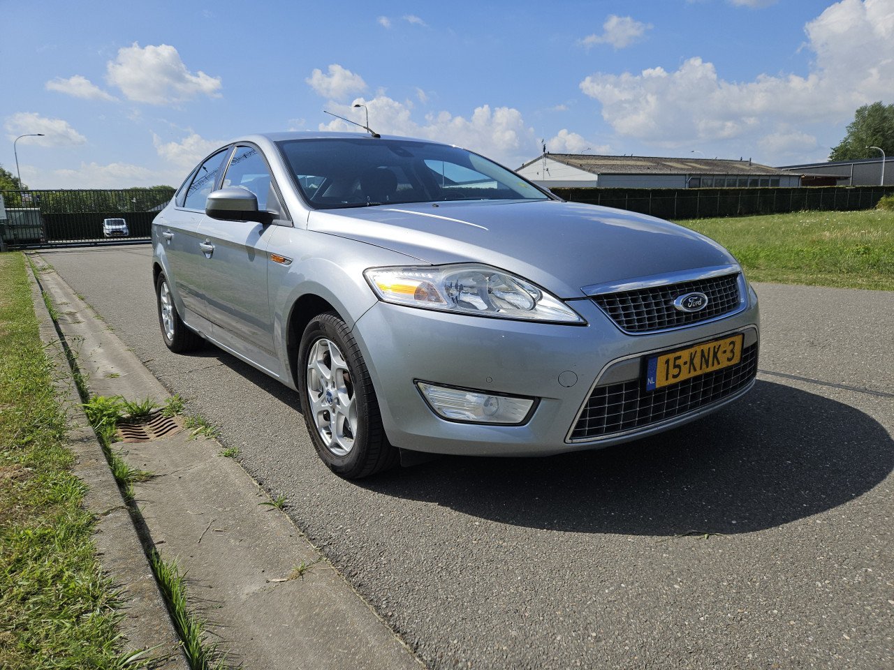 FORD MONDEO 2010 2.0i 16v Benzine