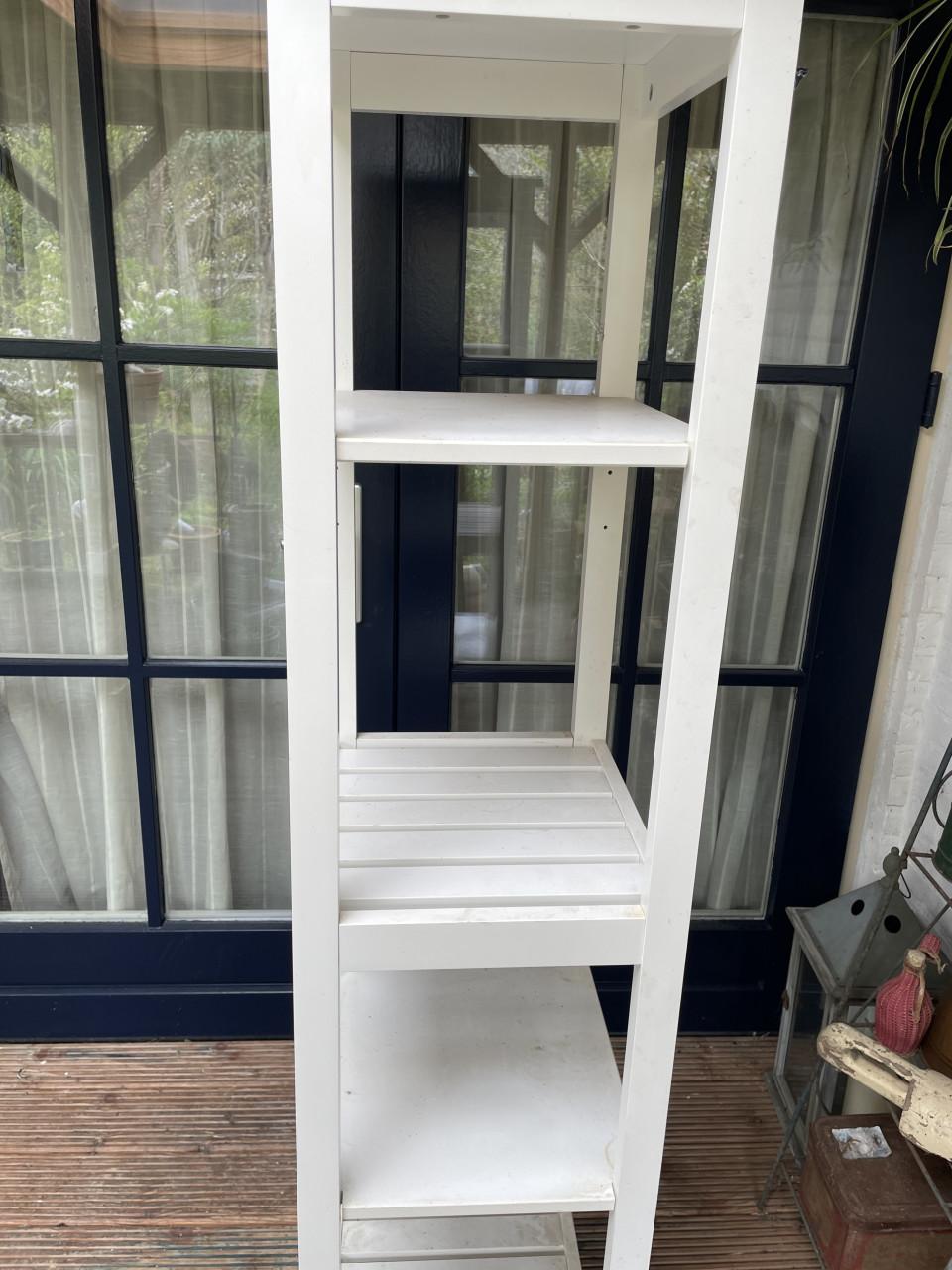 Stevige stellingkast