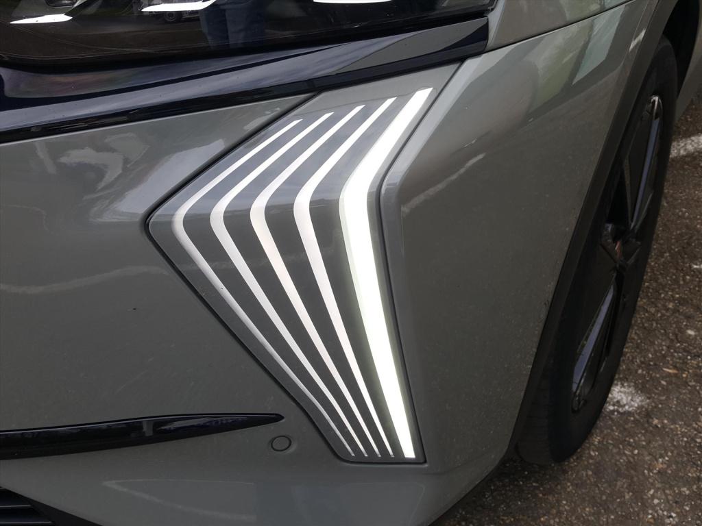 Ds Ds 7 1.6 e-tense 300pk 4x4 aut performance line+