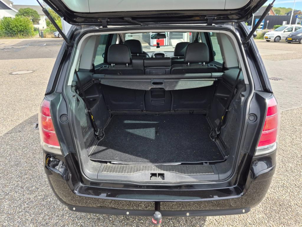 Opel Zafira 2.2 cosmo