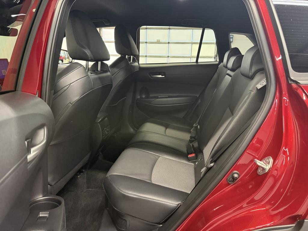 Toyota Corolla Cross 2.0 hp hybrid first ed| adap.cruise| stoel+stuur verw|