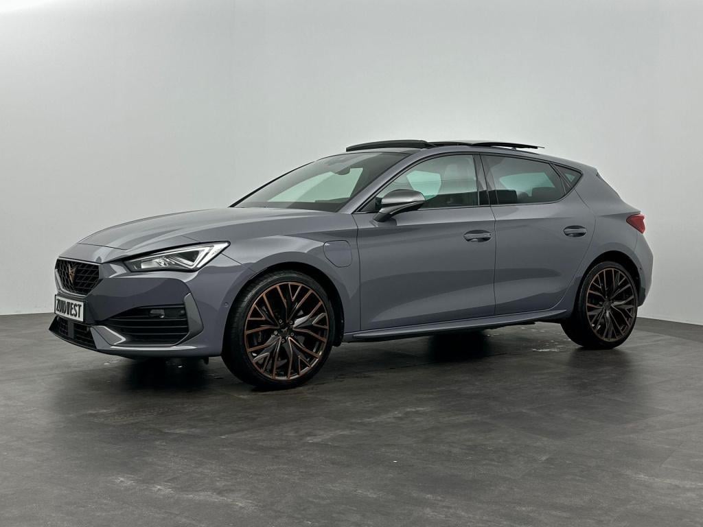 Cupra Leon 1.4 e-hybrid vz copper edition pano sfeer acc camera