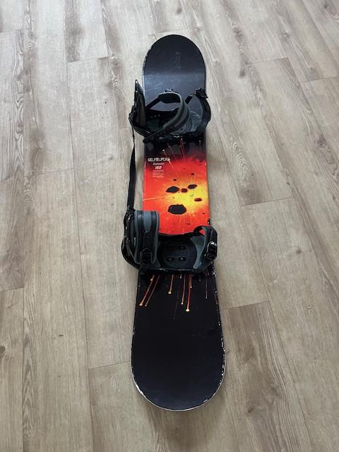 Snowboard Generics Explosion 150 incl bindingen
