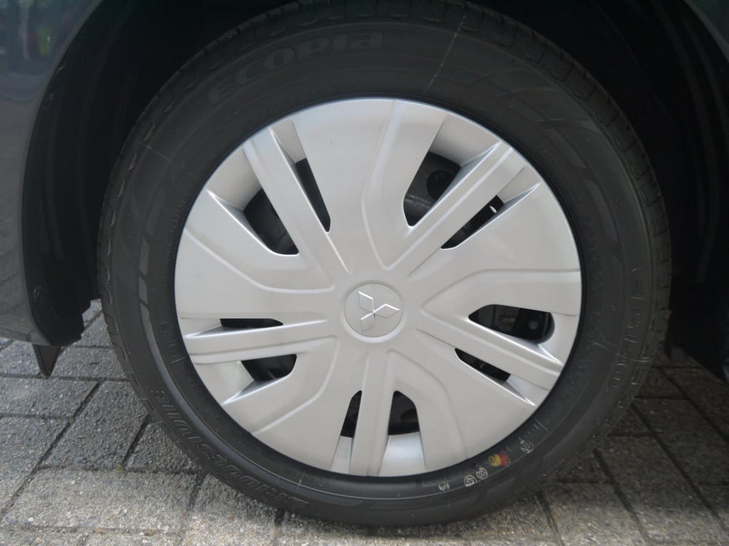 Mitsubishi Space Star 1.2 active