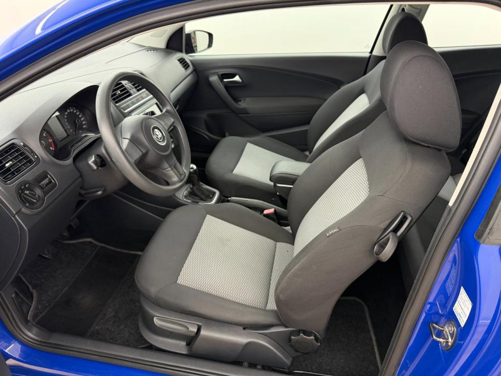 Volkswagen Polo occasion 1.2 easyline | blauw | tweedehands volkswagen polo