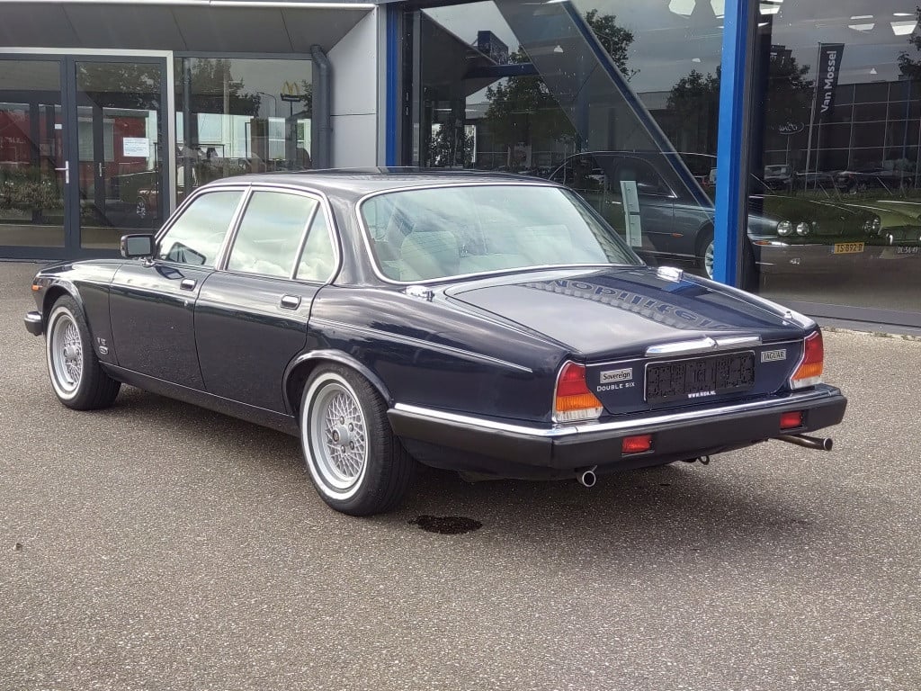 Jaguar Xj 12 serie iii