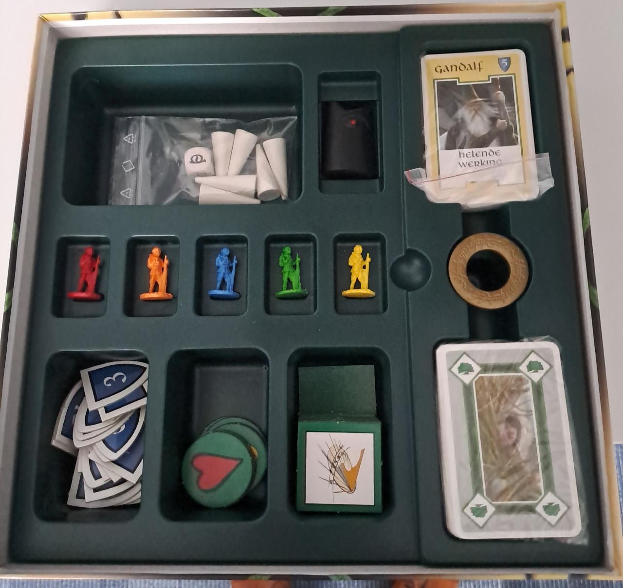 In de Ban van de Ring. Bordspel voor 2-5 spelers vanaf 12 jaar